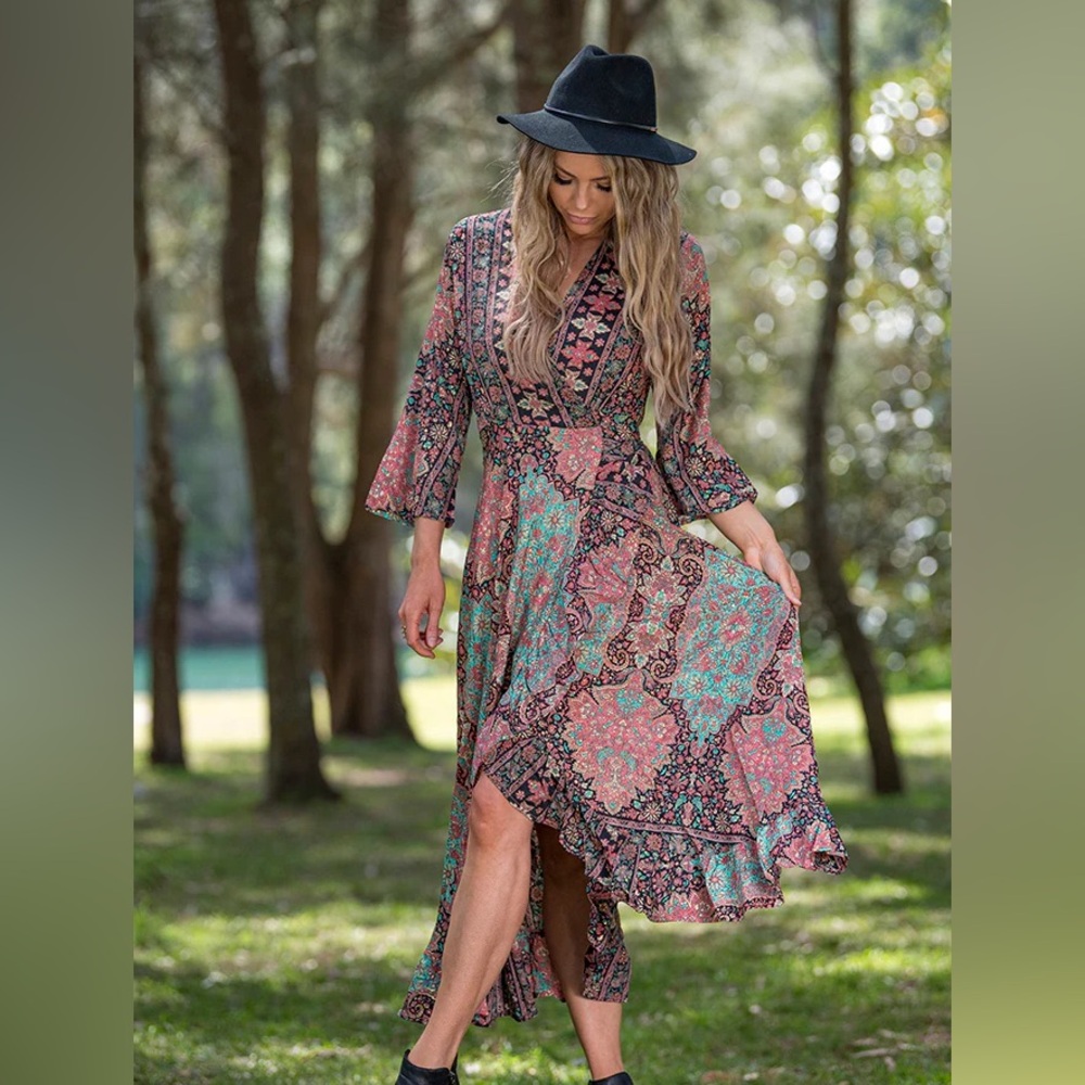 Cienna Paisley Wrap Dress Medium